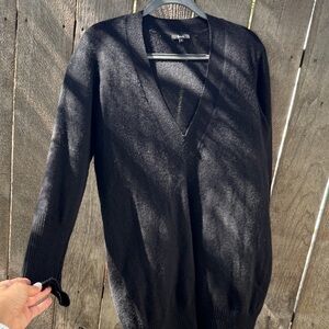 Harrods Classic Black V-Neck Sweater